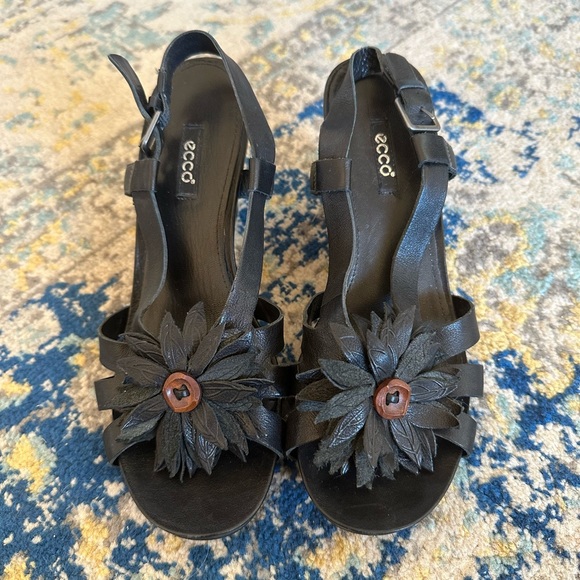 ECCO Women's Kalac Flower Wedge 39/8 - Picture 2 of 13